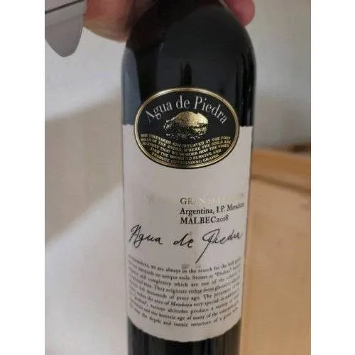 Agua de Piedra Gran Selección Malbec 2022 (750ml)