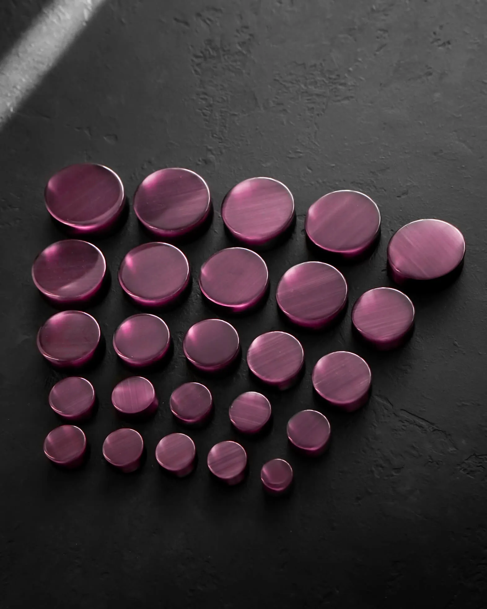 Amaranth Dragon's Eye Plugs