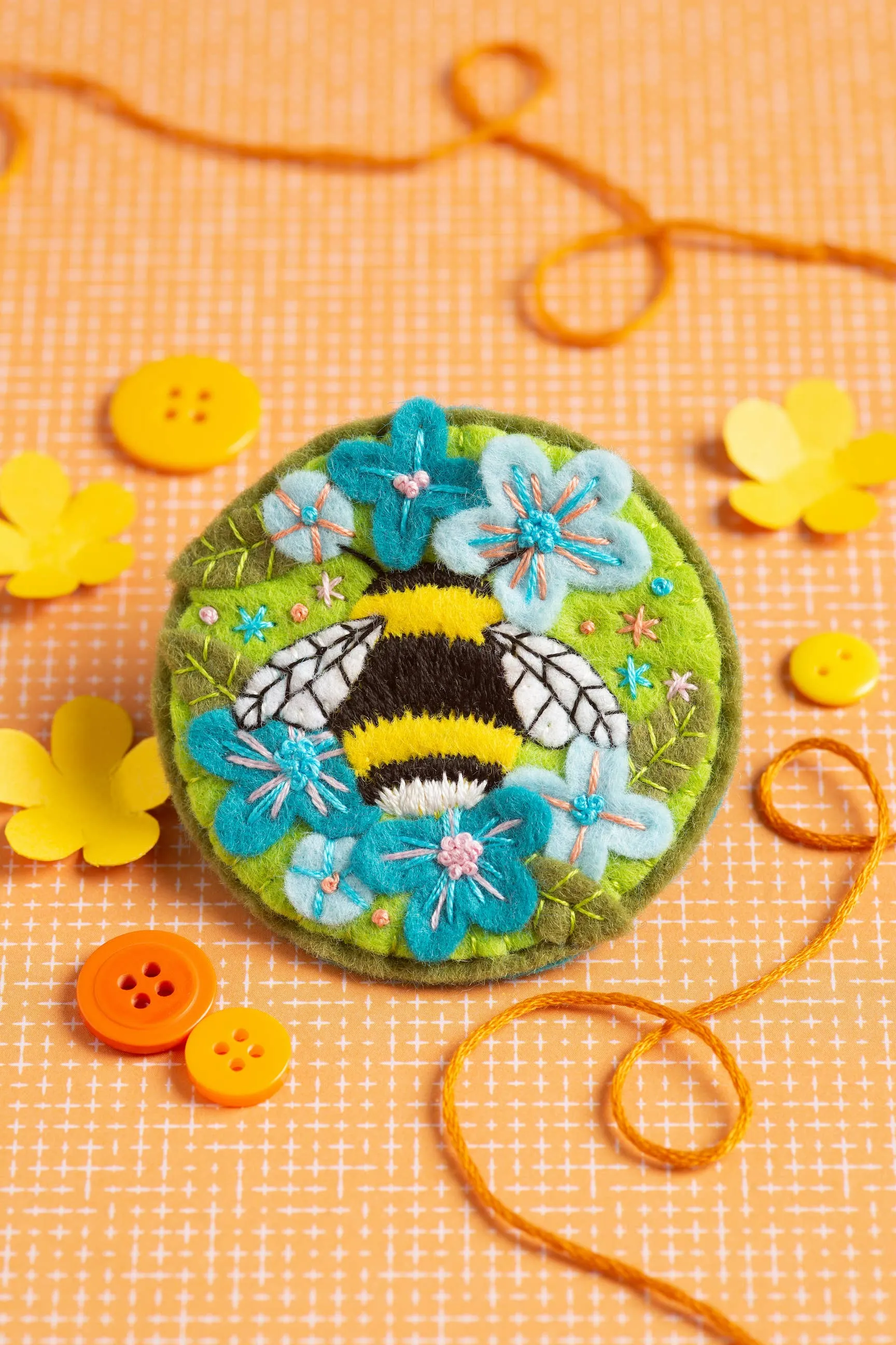 Bumblebee Brooch Felt Craft Kit