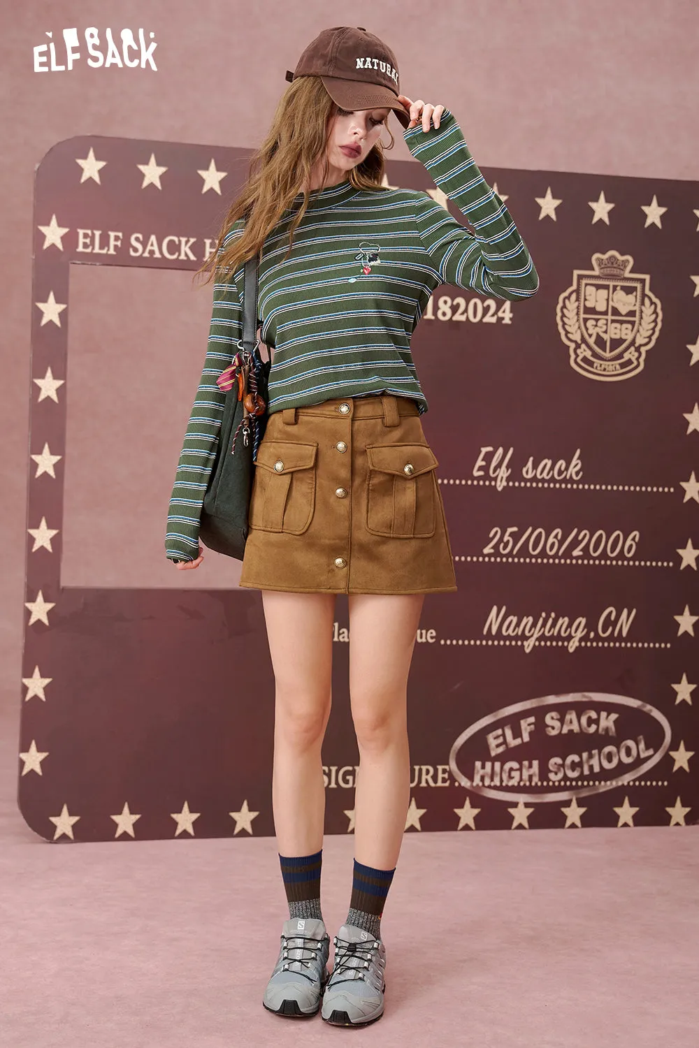 ELFSACK 2024 Autumn New Arrivals Love Embroidery Half-High Neck Striped Long Sleeve T-Shirt for Women