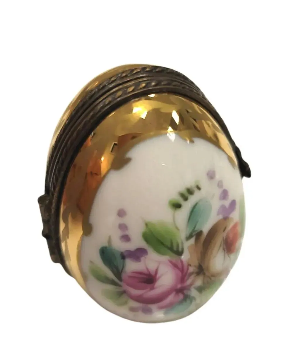 Flowered Egg Oval Picture Frame inside Vert