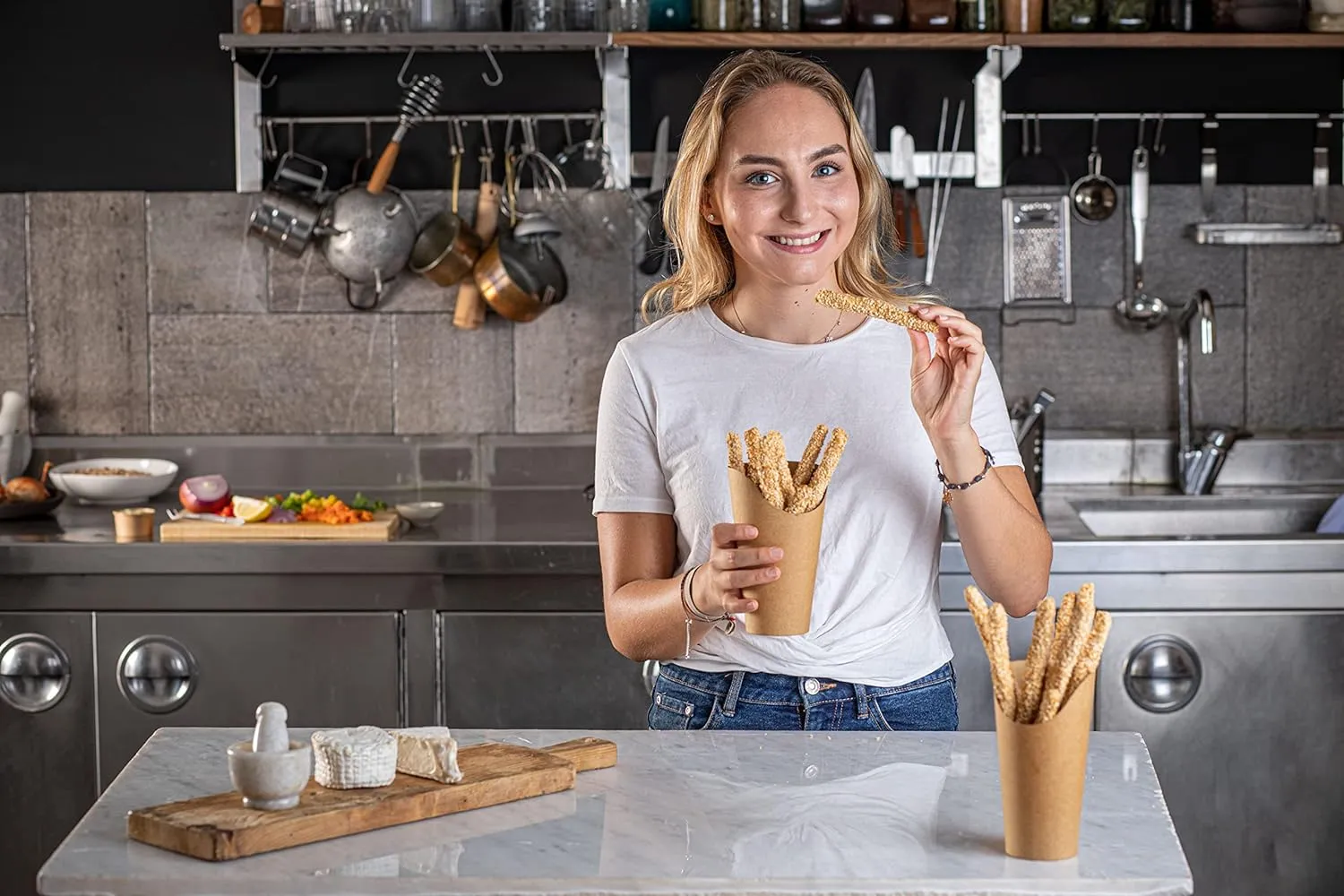 French Fry Holder - Disposable French Fries or Wrap Cup - Brown Kraft Paper Eco Friendly Paper Food Holder 5.5 oz Case of 1200