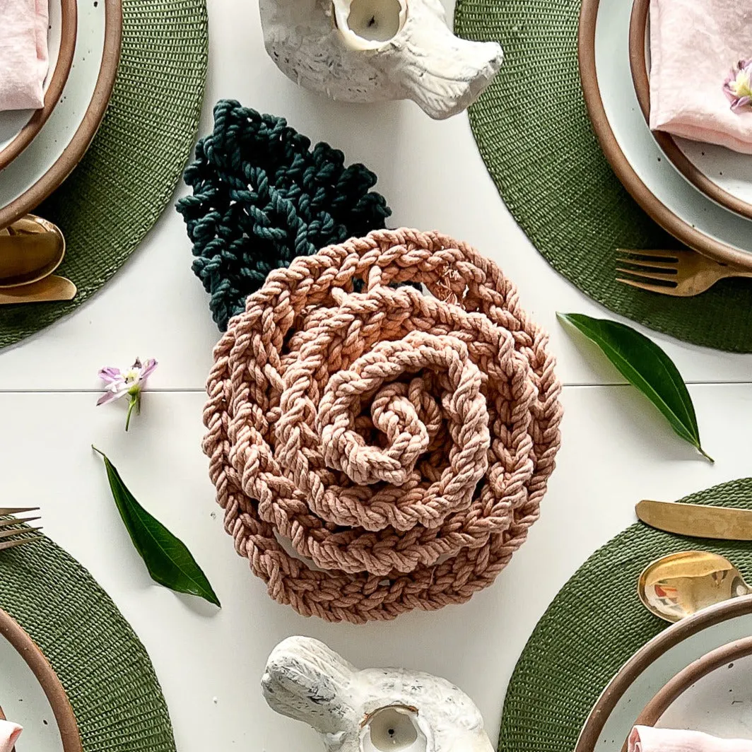 Giant Knit Rose Kit