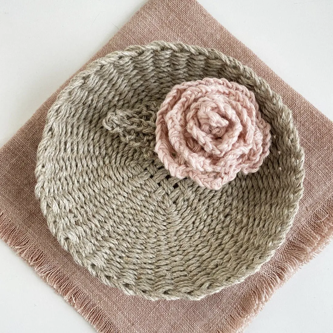 Knit Rose & Leaf Pattern & VIDEO