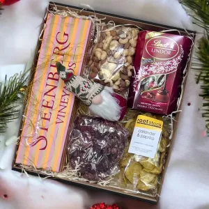 Merry Moments Christmas Hamper